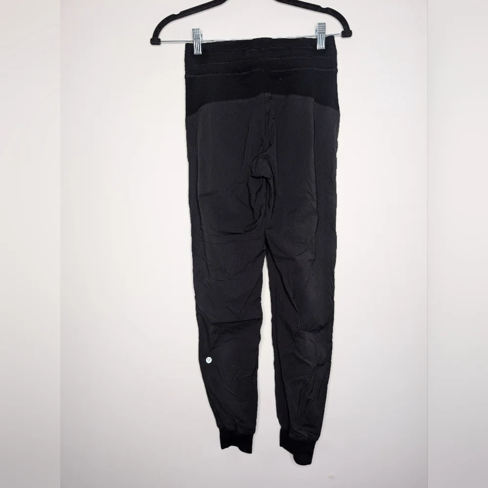 lululemon athletica easy comfortable